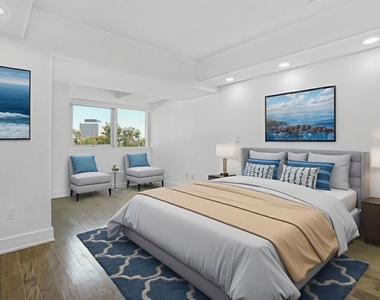 13600 Marina Pointe Drive - Photo Thumbnail 9