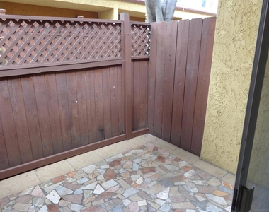 2348 Smythe Ave. - Photo Thumbnail 11