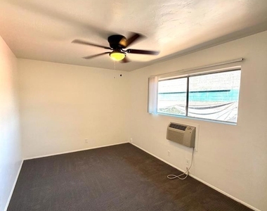 9747 Riverview - Photo Thumbnail 3