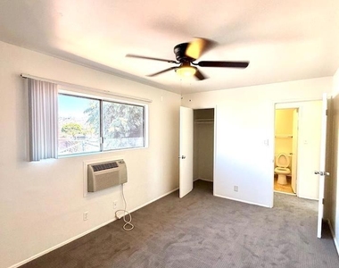 9747 Riverview - Photo Thumbnail 4