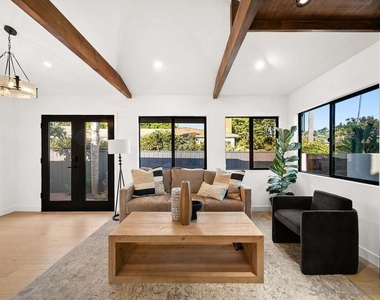 434 Bonair - Photo Thumbnail 4