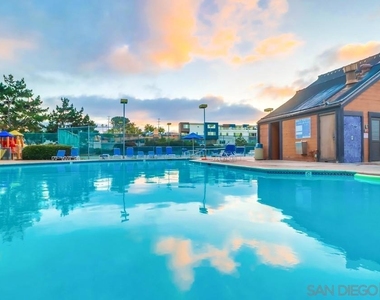 3960 Voltaire St - Photo Thumbnail 24