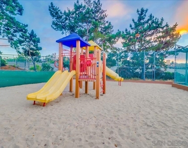 3960 Voltaire St - Photo Thumbnail 19