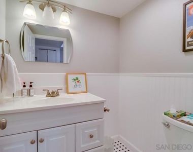 3960 Voltaire St - Photo Thumbnail 12