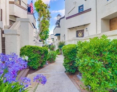3960 Voltaire St - Photo Thumbnail 40