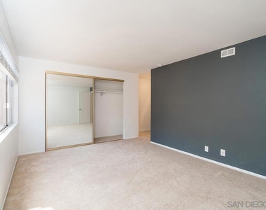 8268 Gilman Dr - Photo Thumbnail 13