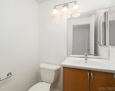 8268 Gilman Dr - Photo Thumbnail 11