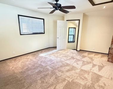 54080 Pine Crest Avenue - Photo Thumbnail 23