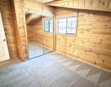 54080 Pine Crest Avenue - Photo Thumbnail 7