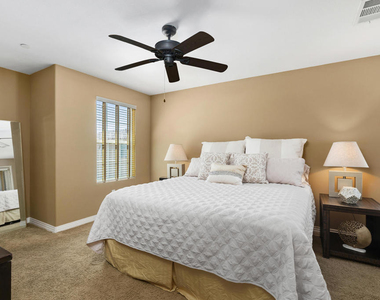 52155 Desert Spoon Court - Photo Thumbnail 5