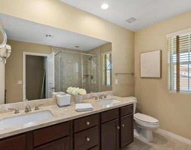 52155 Desert Spoon Court - Photo Thumbnail 21