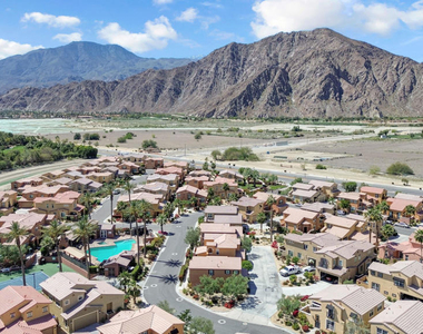 52155 Desert Spoon Court - Photo Thumbnail 9