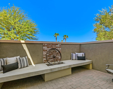 52155 Desert Spoon Court - Photo Thumbnail 18