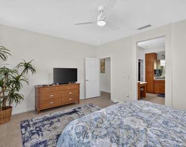 60440 Juniper Lane - Photo Thumbnail 17