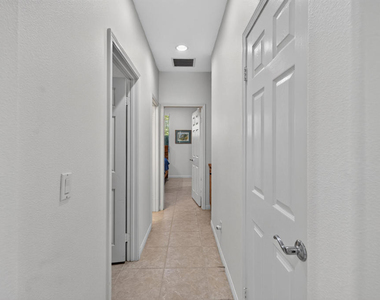 60440 Juniper Lane - Photo Thumbnail 23