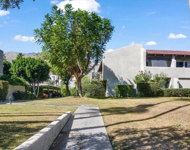 1150 E Amado - Photo Thumbnail 6