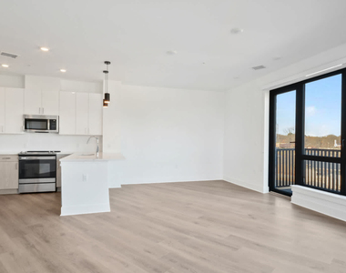 655 Washington Street - Photo Thumbnail 15