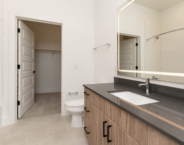 17727 Addison Road - Photo Thumbnail 74