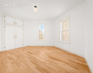 Forest Avenue - Photo Thumbnail 5