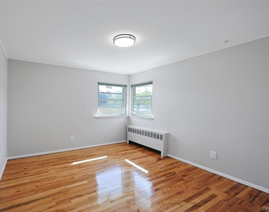 25 Hollywood Drive - Photo Thumbnail 31