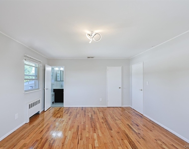 25 Hollywood Drive - Photo Thumbnail 25