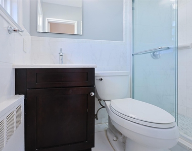 25 Hollywood Drive - Photo Thumbnail 26