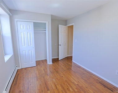 5636 Remsen Place - Photo Thumbnail 4