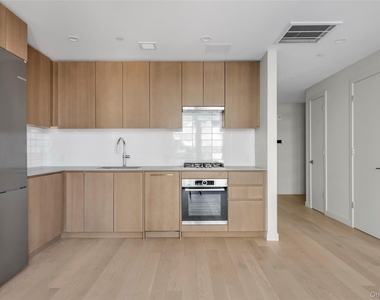 131-02b 40th Road - Photo Thumbnail 9