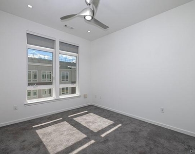 119 Searing Avenue - Photo Thumbnail 7