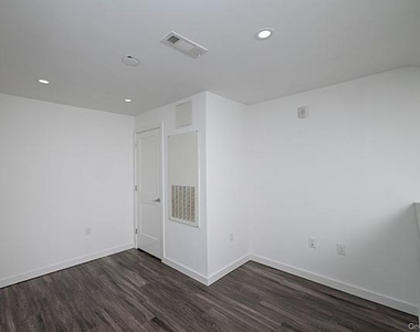119 Searing Avenue - Photo Thumbnail 10