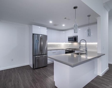 116 Searing Avenue - Photo Thumbnail 4