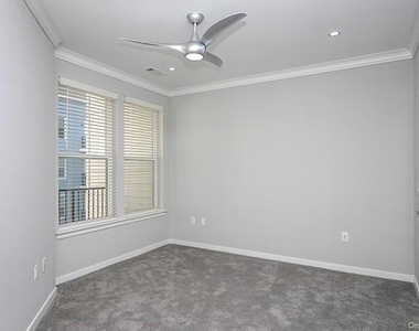 116 Searing Avenue - Photo Thumbnail 7