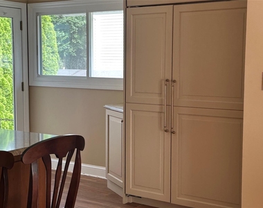 207 Maytime Drive - Photo Thumbnail 2
