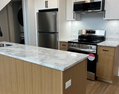 42 N Main Street - Photo Thumbnail 2