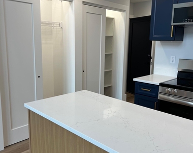 42 N Main Street - Photo Thumbnail 3