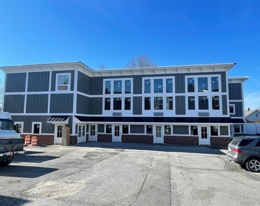 42 N Main Street - Photo Thumbnail 11