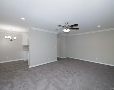 6 Williams Boulevard - Photo Thumbnail 4