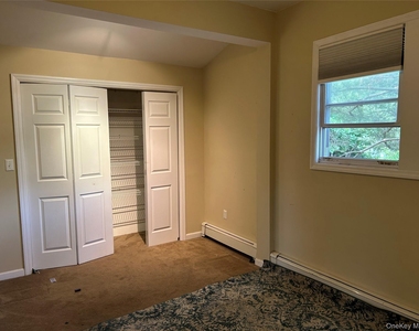 68 Ramapo Road - Photo Thumbnail 3