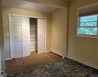 68 Ramapo Road - Photo Thumbnail 8