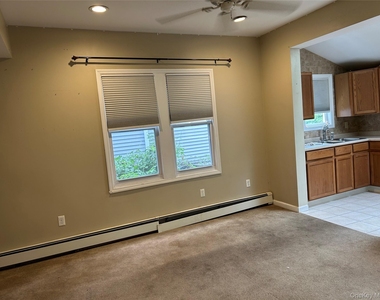 68 Ramapo Road - Photo Thumbnail 4