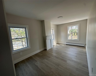 1445 Burlingham Road - Photo Thumbnail 15