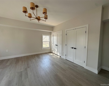 1445 Burlingham Road - Photo Thumbnail 10