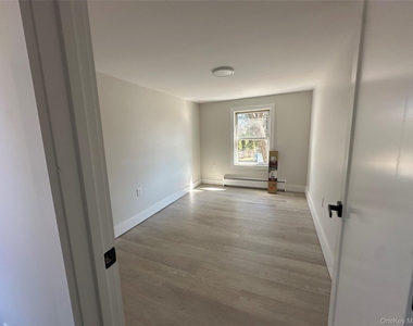 1445 Burlingham Road - Photo Thumbnail 14