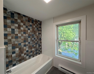 1445 Burlingham Road - Photo Thumbnail 24