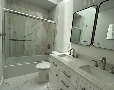 7807 Shore Road - Photo Thumbnail 11