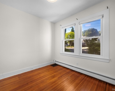 171 Taft Crescent - Photo Thumbnail 14