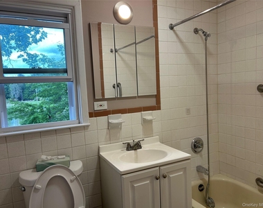 11 Ann Place - Photo Thumbnail 4