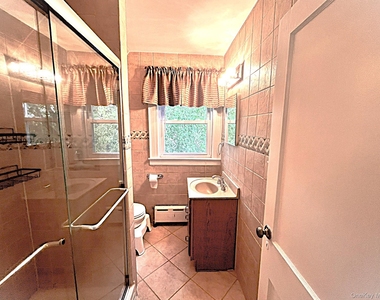 22 Jarvis Place - Photo Thumbnail 5