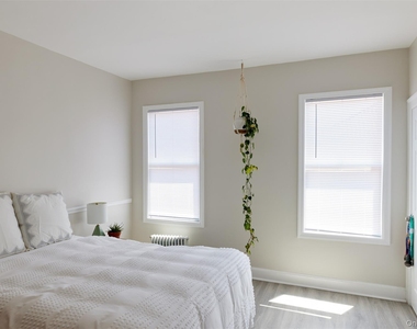 412 W Hudson Street - Photo Thumbnail 8