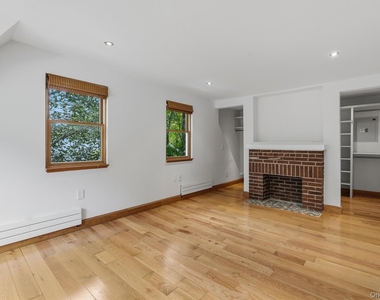 172 Grand Street - Photo Thumbnail 20